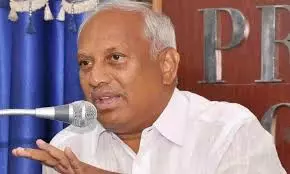 5,000 Sanitation Workers Serve Tirumala: Chinta Mohan Counters Bandi Sanjay