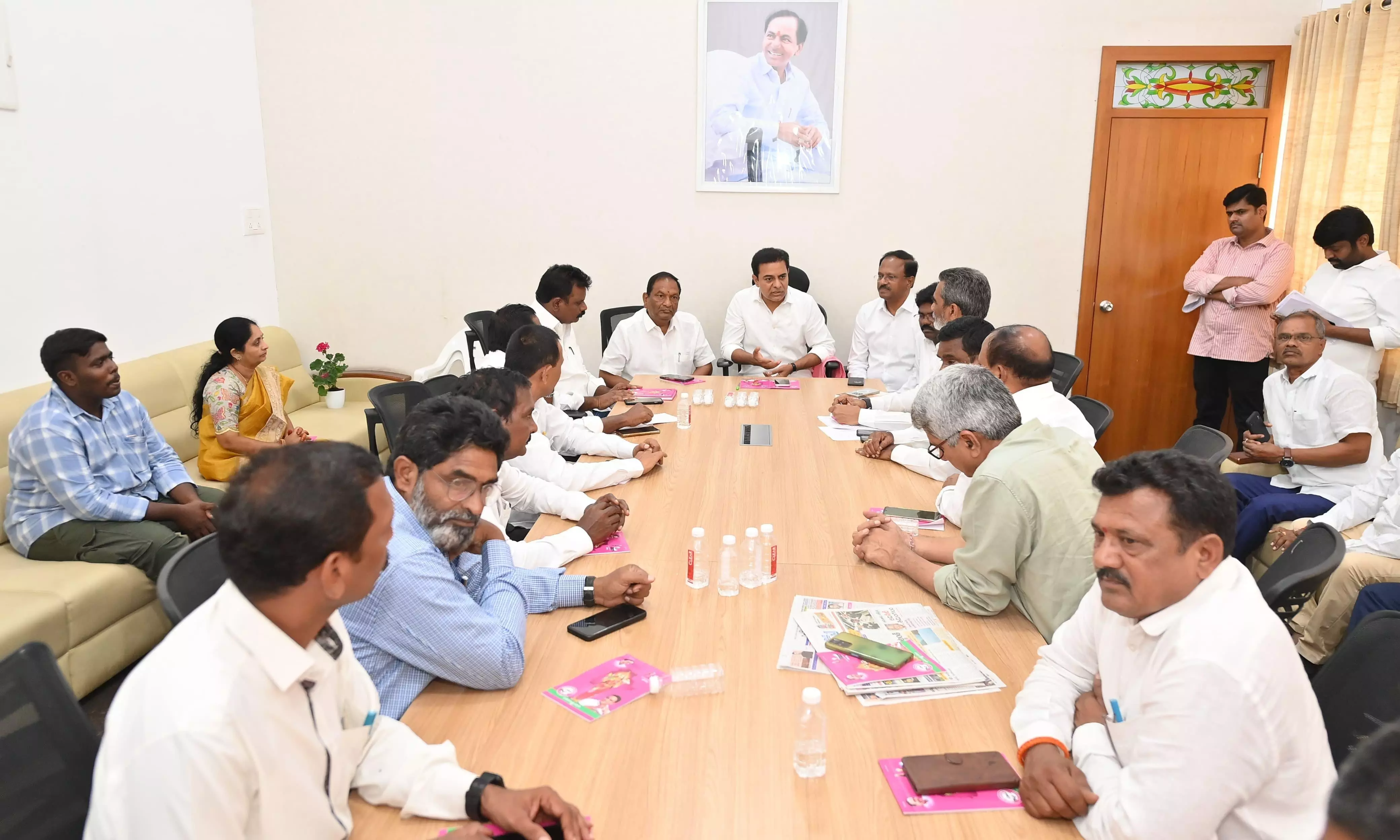 KTR Sidelines Kavitha in TBGKS, Appoints Eshwar