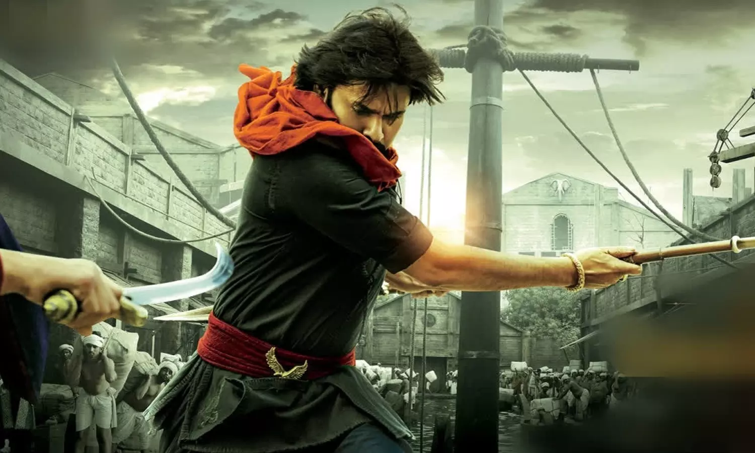 Pawan Kalyans Hari Hara Veera Mallu Set to Dazzle with Grand Charminar Set