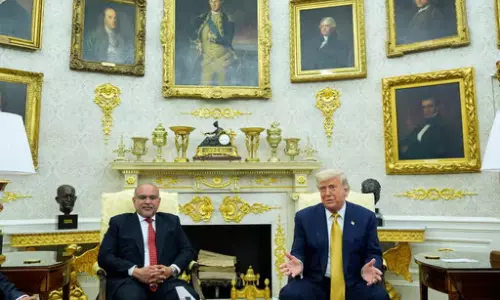 Trump Hosts Gulf Leaders at White House Amid Rising Violence, Peace Concerns