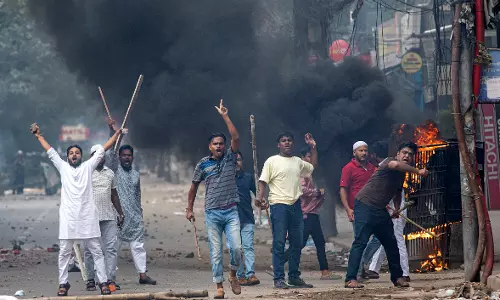 Four Dead as Bangladeshi Forces clash with Hasina Supporters