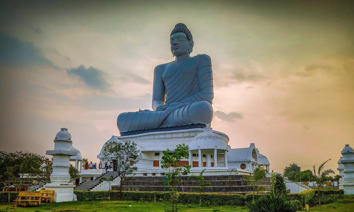 Amaravati Envisioned As Model Green Capital