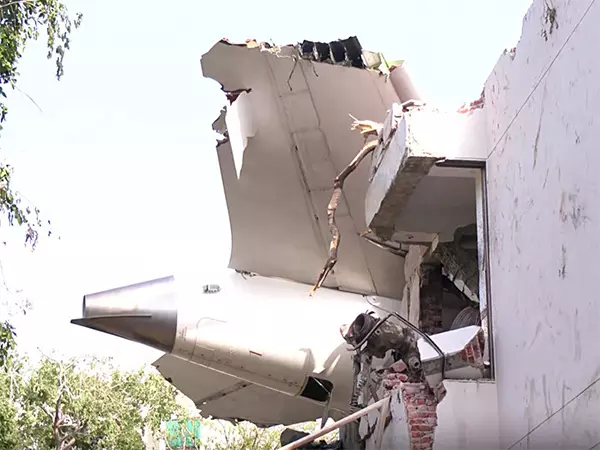 Pilots Federations Sends Legal Notice to WSJ, Reuters Over AI 171 Crash Reports