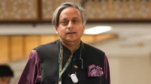 BJP Hails Tharoor's Article on Dynastic Politics