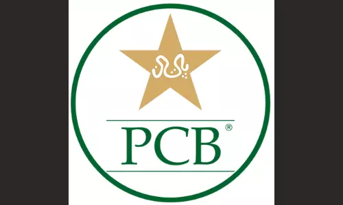 PCB Keen to Release Coach Azhar Mahmood: Sources