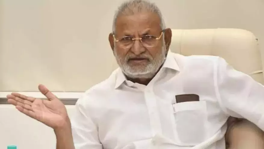 Maha Minister Rummy Clip Rocks House