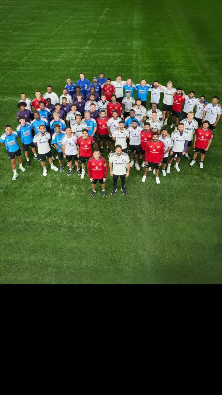 In Pics: Team India Meets Manchester United