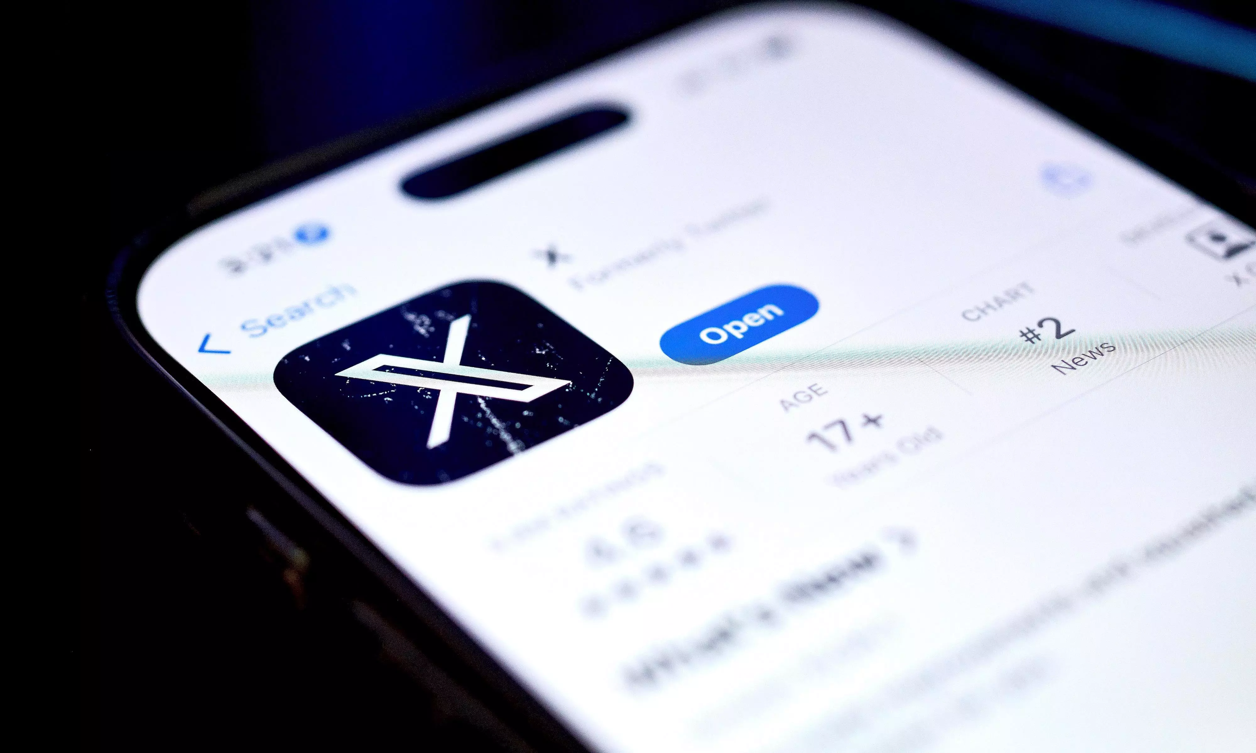 X Says It Will Resist ‘Politically Motivated’ French Probe