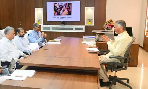 APSRTC To Launch Free Bus Travel Scheme For Women From Aug 15