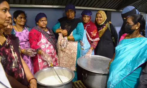 School Staff Trained in Clean Cooking