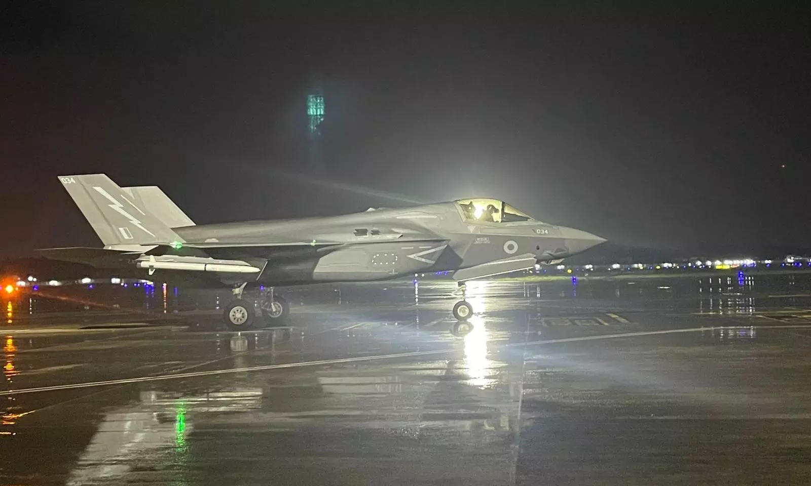 Stranded British Stealth Fighter Jet Flies Back Finally