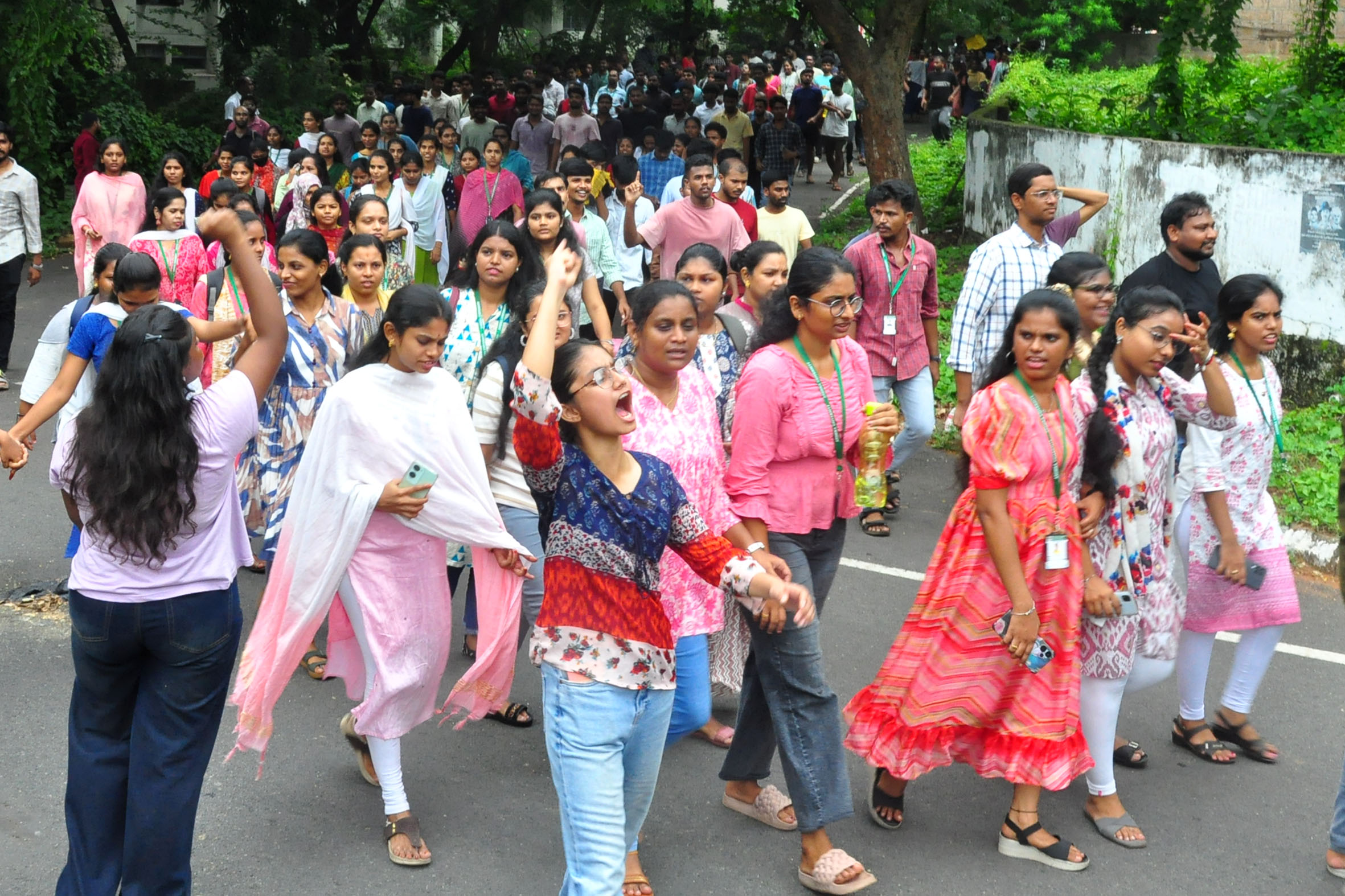 AU Students Protest Poor Conditions, Lack Of Amenities
