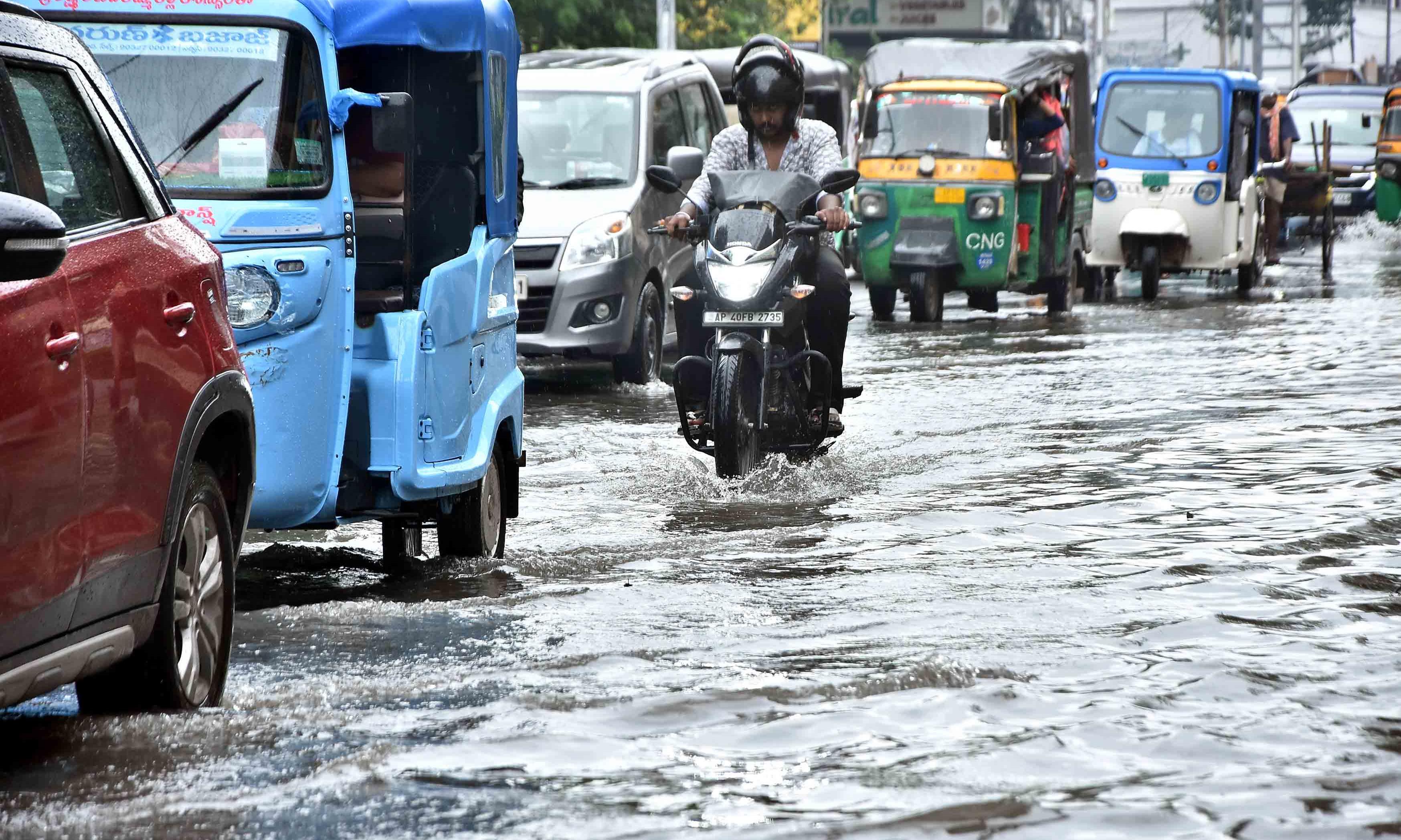 IMD: Heavy Rains Expected in Andhra Pradesh Due to Low Pressure