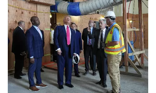 Trump And Powell Bicker Over Fed Building Renovations