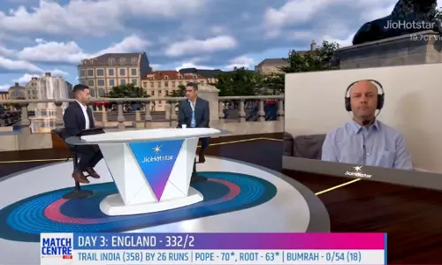 Manjrekar Questions Gambhir, Gill for Not Deploying Spin Manjrekar Questions Gambhir, Gill for Not Deploying Spin