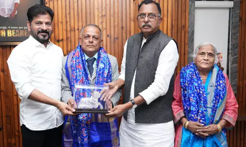 CM Fetes Kargil War Hero Col. Joy Dasgupta