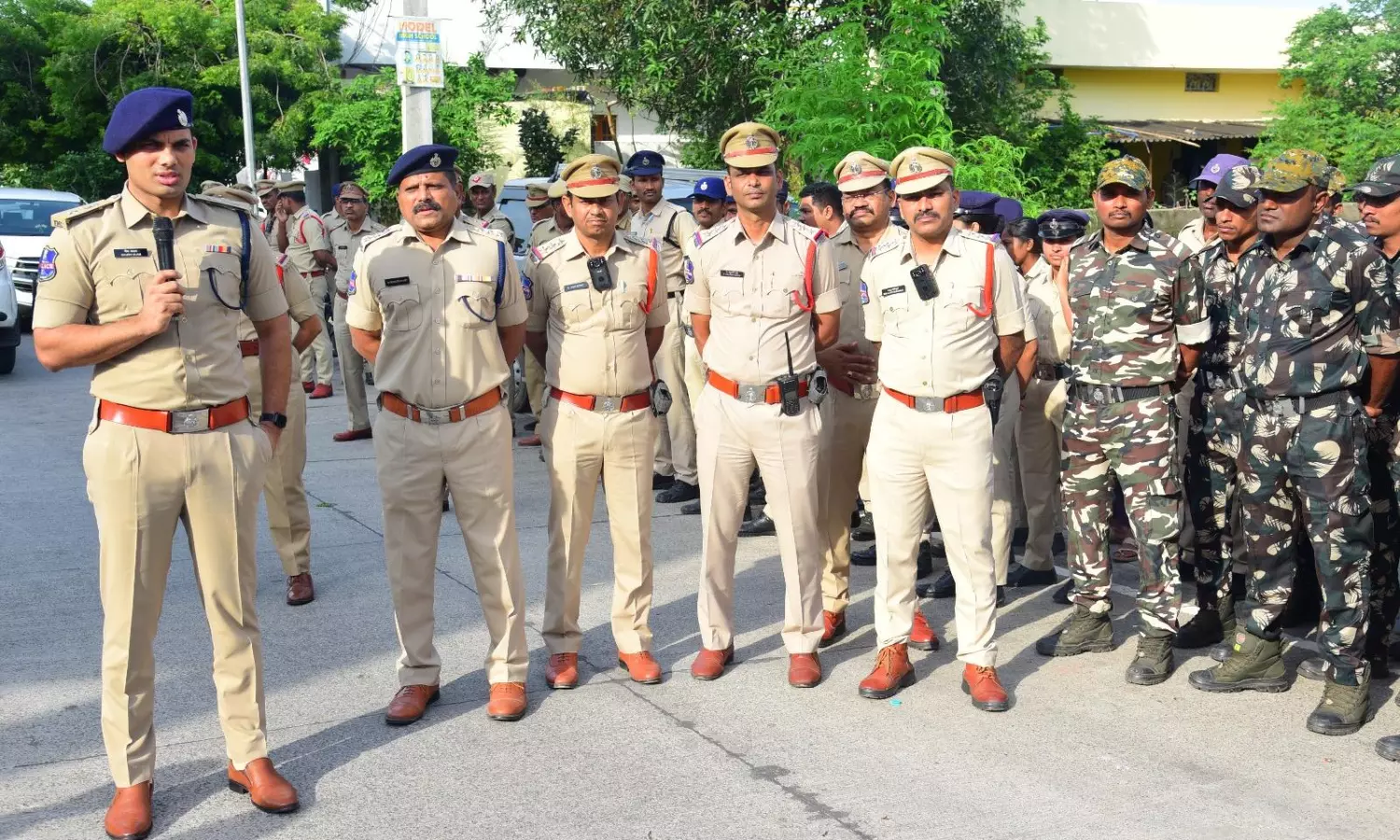 71 Vehicles Seized During Cordon, Search Op In Karimnagar