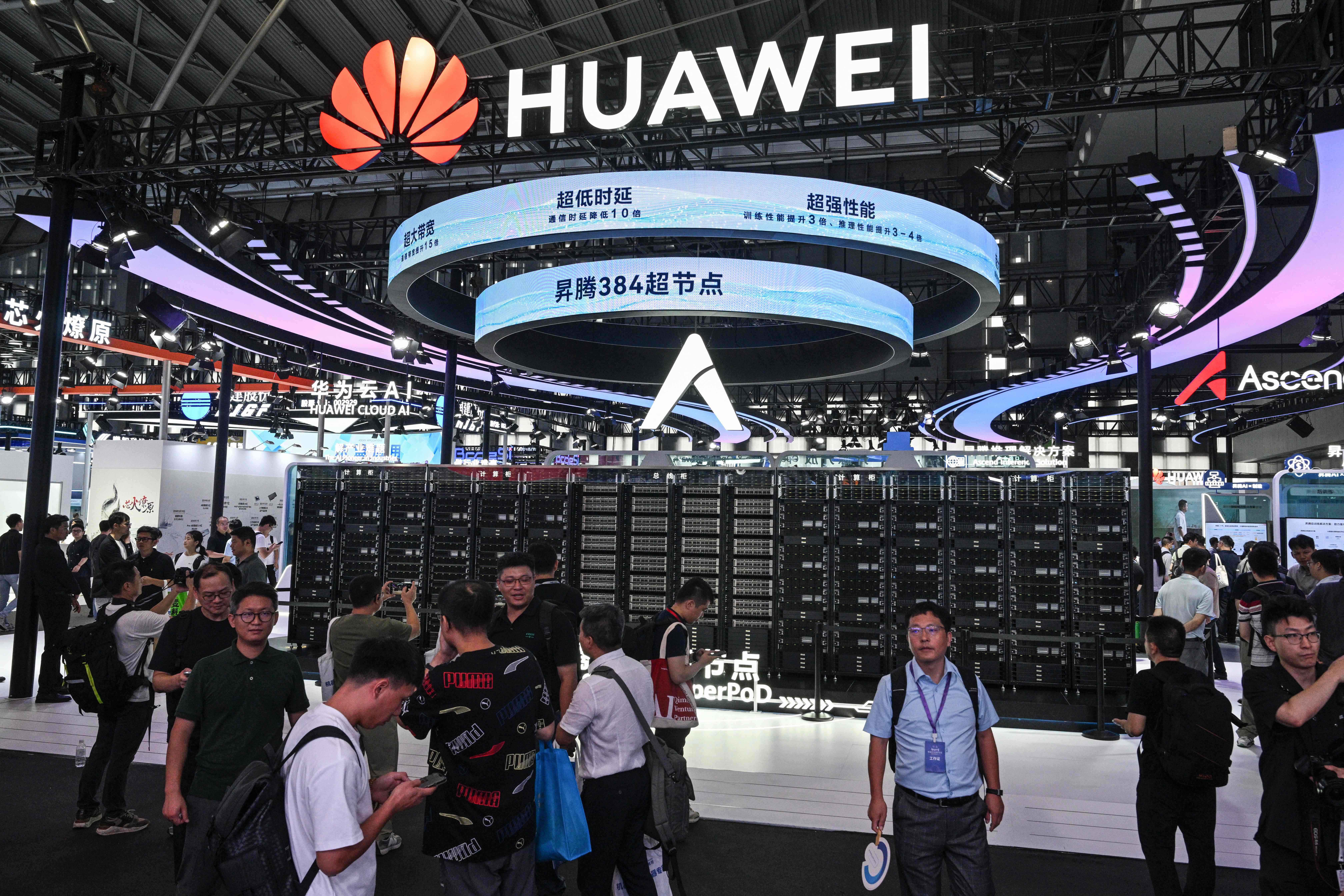 Huawei Shows Off AI Computing System To Rival Nvidia's Top Product