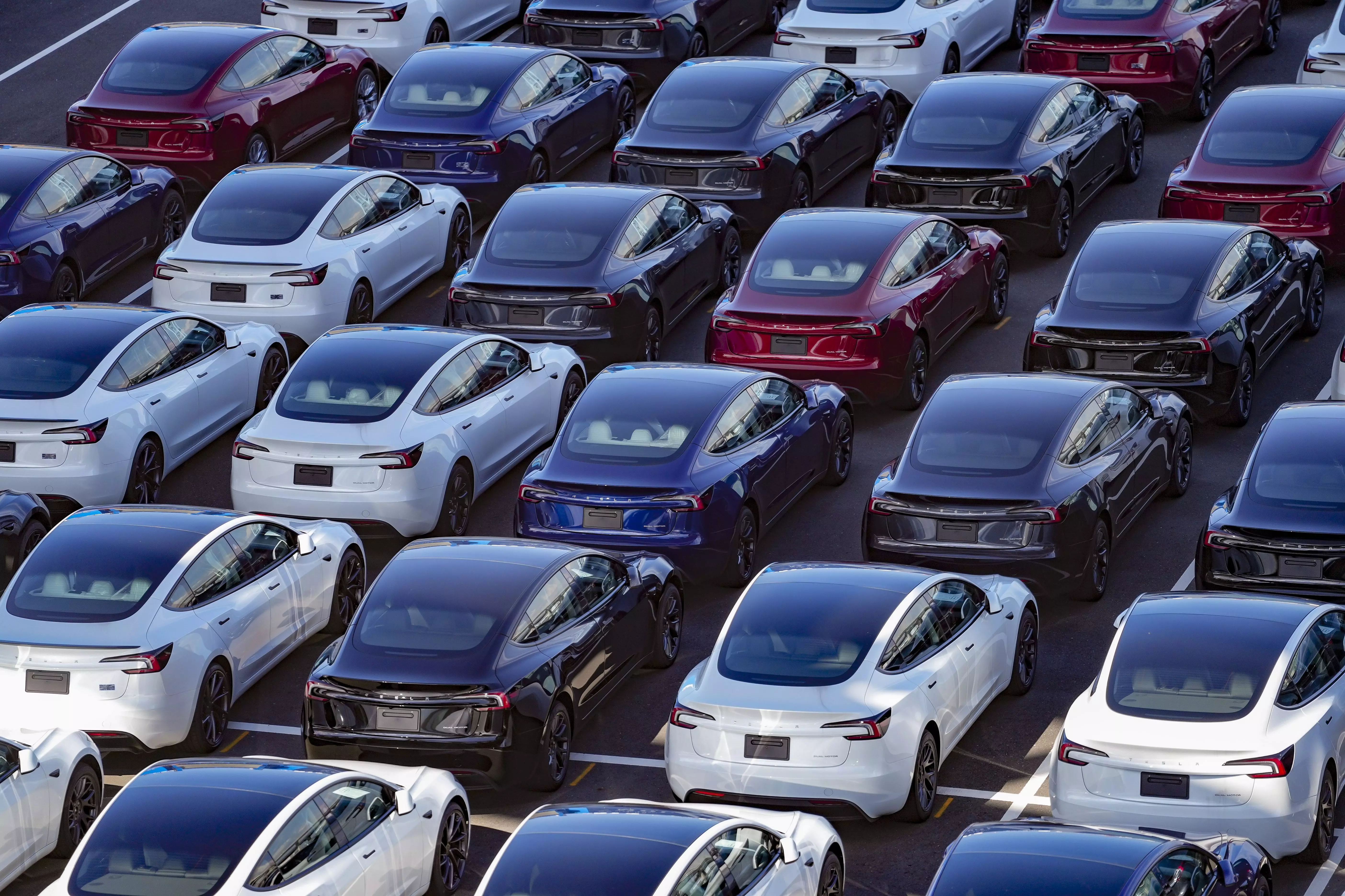 Samsung To Make Tesla AI Chips In Multiyear Texas Deal Samsung To Make Tesla AI Chips In Multiyear Texas Deal