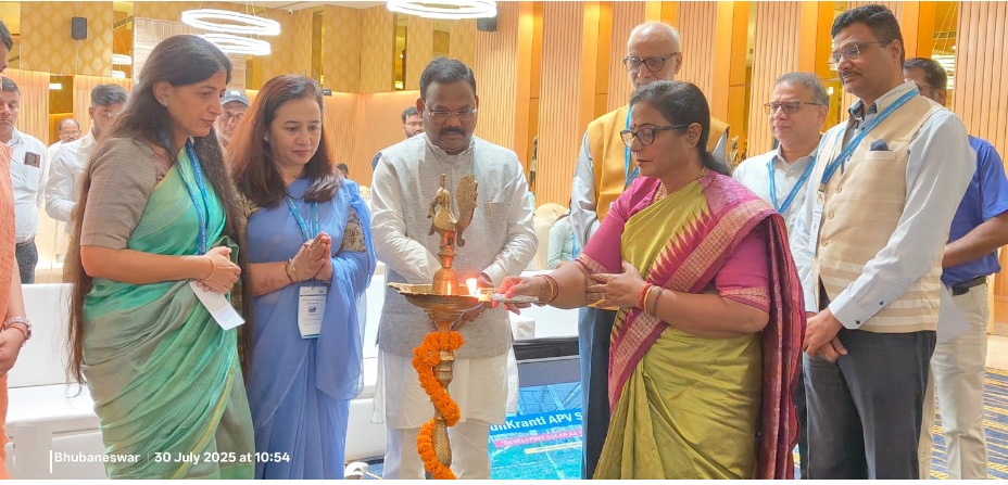 Odisha Hosts Agri-Photovoltaics Summit for Farmers and Solar Power