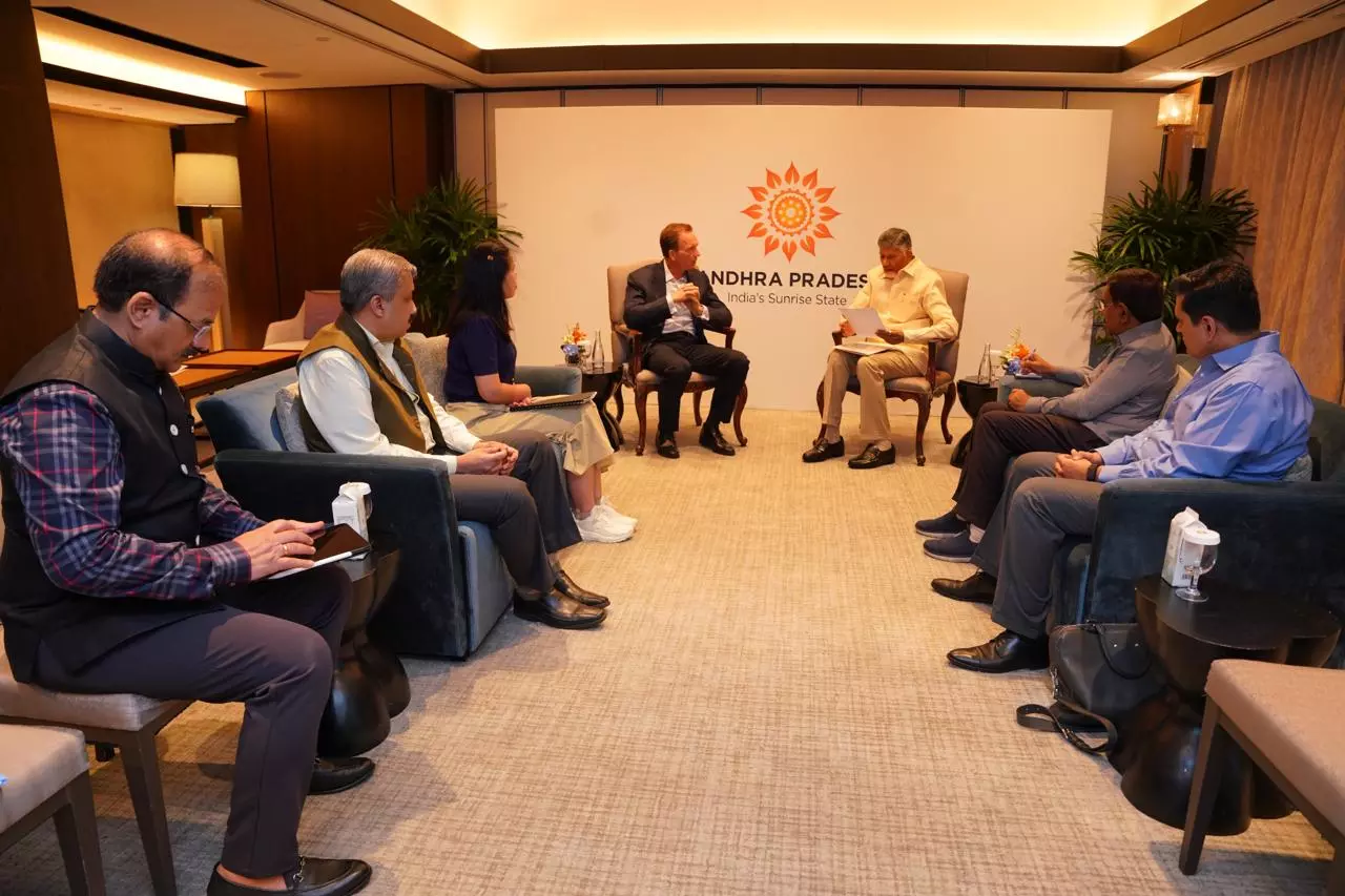 Become Partners In APs Progress: Naidu Tells Corporate Leaders