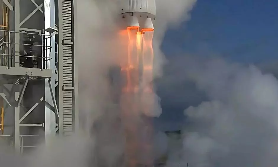 Australias First Orbital Rocket, Crashes After 14 Seconds of Flight