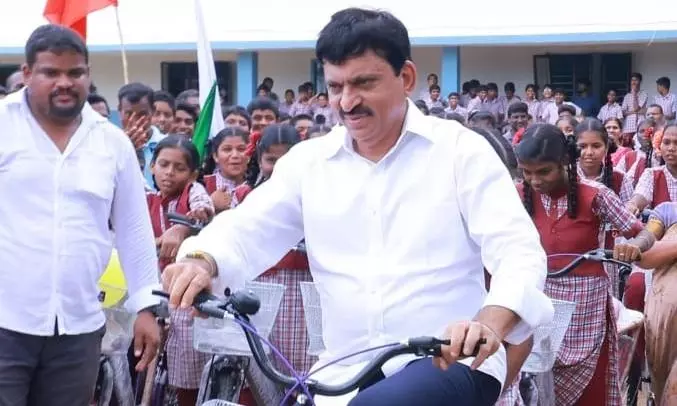 Ponguleti Distributes Cycles to Girl Students as Part of PSR Trust Initiative Ponguleti Distributes Cycles to Girl Students as Part of PSR Trust Initiative