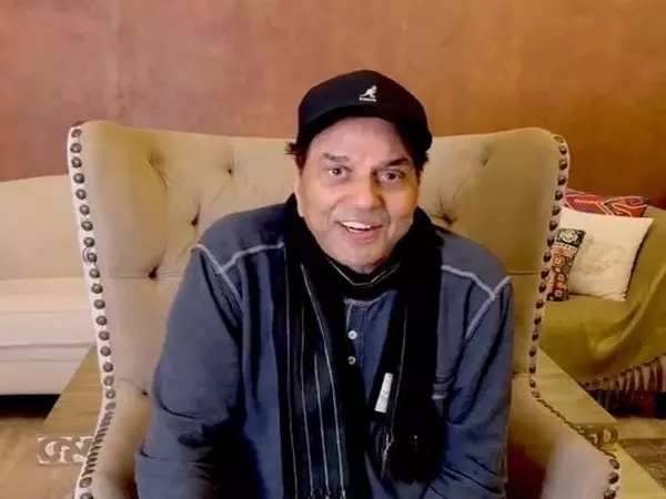 Dharmendra Back at Lonavala Farmhouse, Death Rumours Debunked