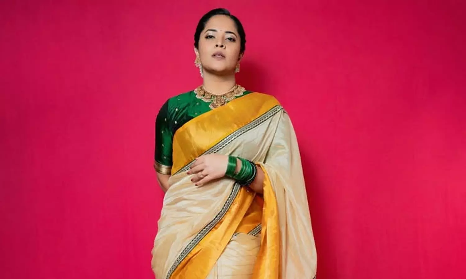 Anasuya Lashes Out at Trolls During Mall Opening Anasuya Lashes Out at Trolls During Mall Opening