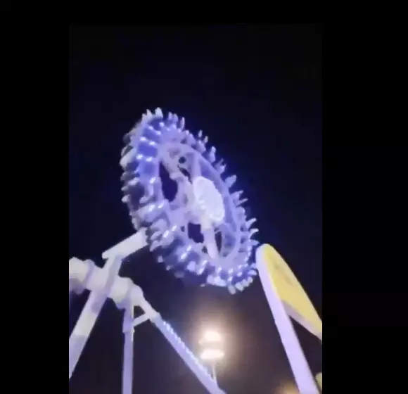 20 People Injured As Pendulum Ride Snaps In Saudi Arabia