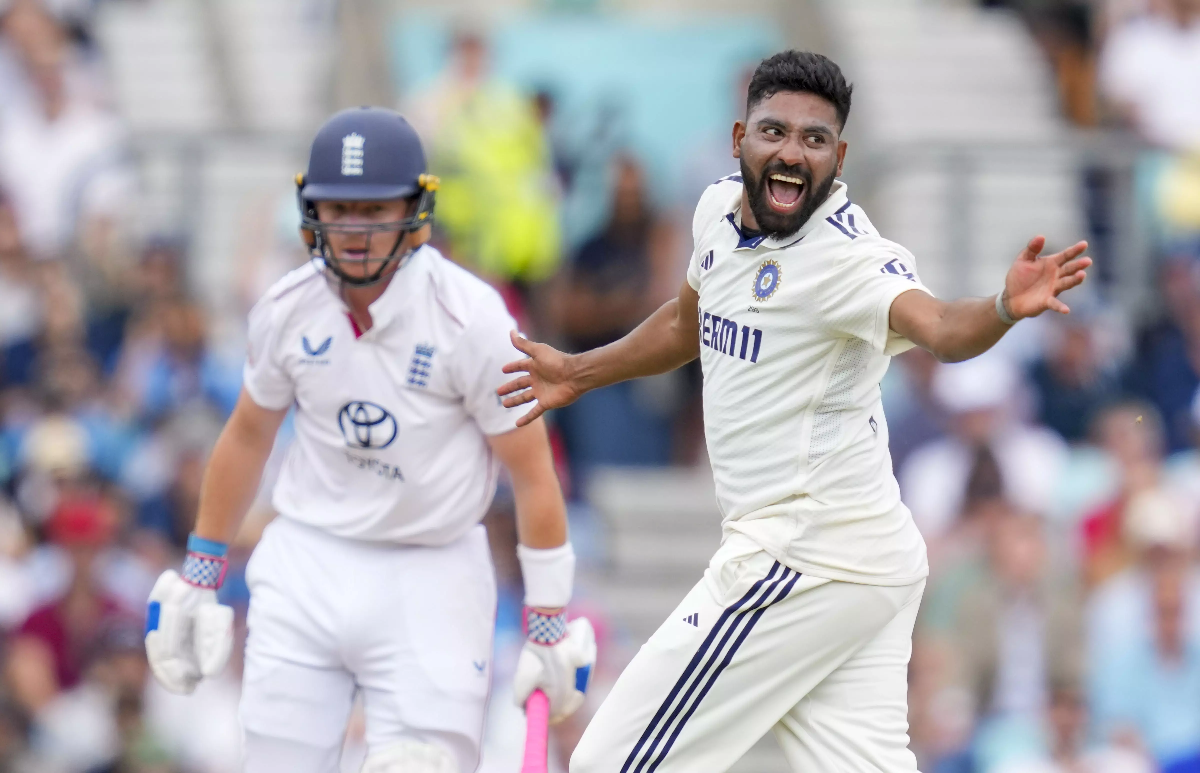 Root, Brook Tons Lead England to 339/6 At Close On Day 4