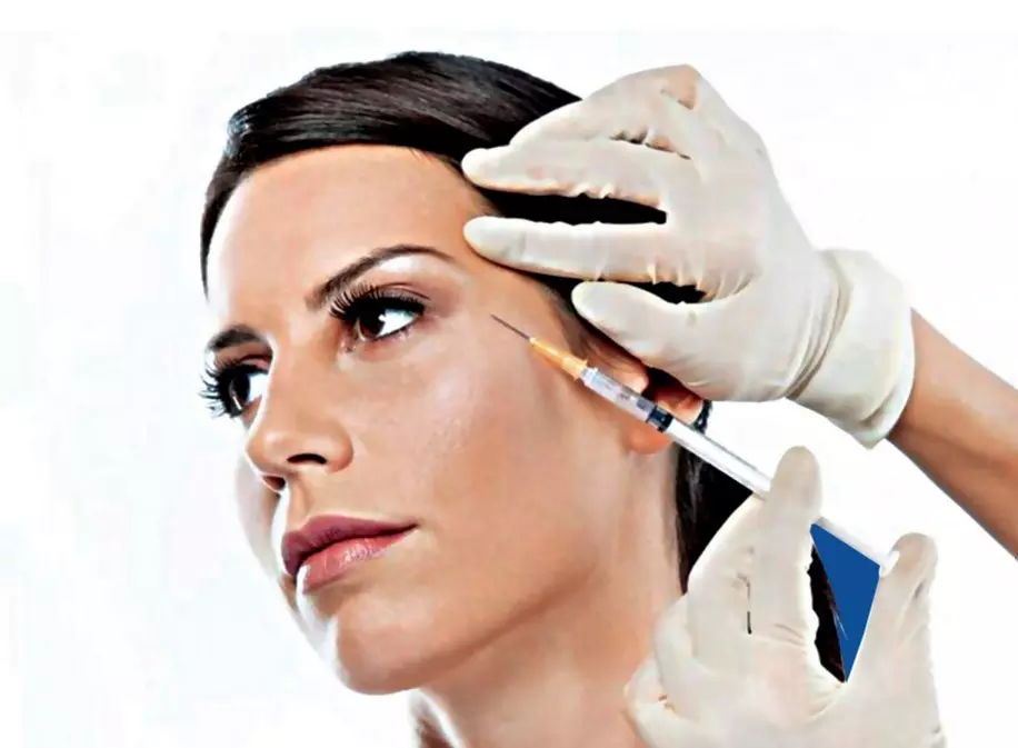 After Having Their Fill, Many On A Filler Reverse Drive After Having Their Fill, Many On A Filler Reverse Drive