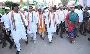 Congress Activists Take Part In Janahita Padayatra In Khanapur