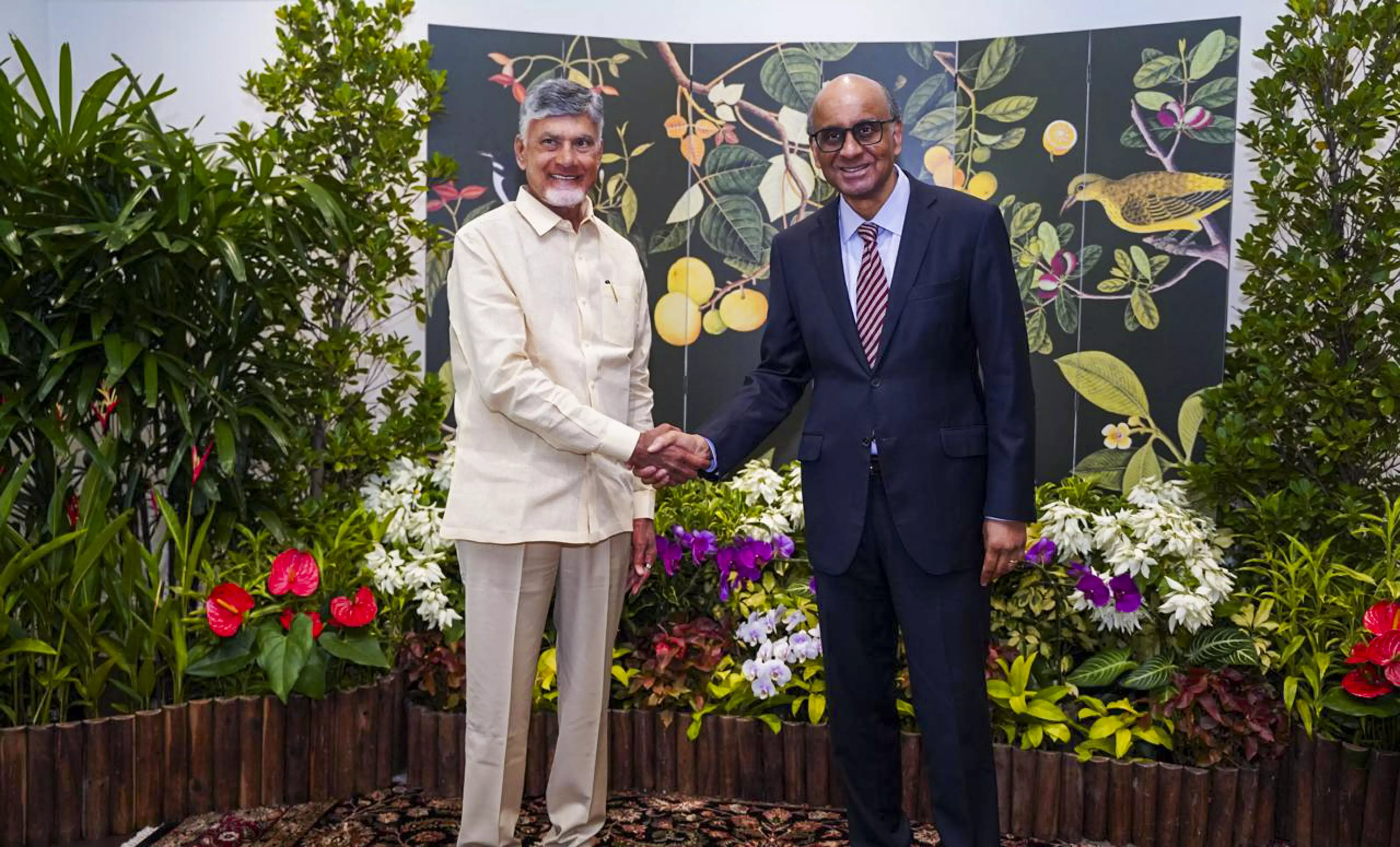 AP Races Ahead with Rs.9.34 Lakh Cr Investments in 12 Months