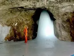 Amarnath Yatra: Chhari Mubarak Begins Journey To Cave Shrine
