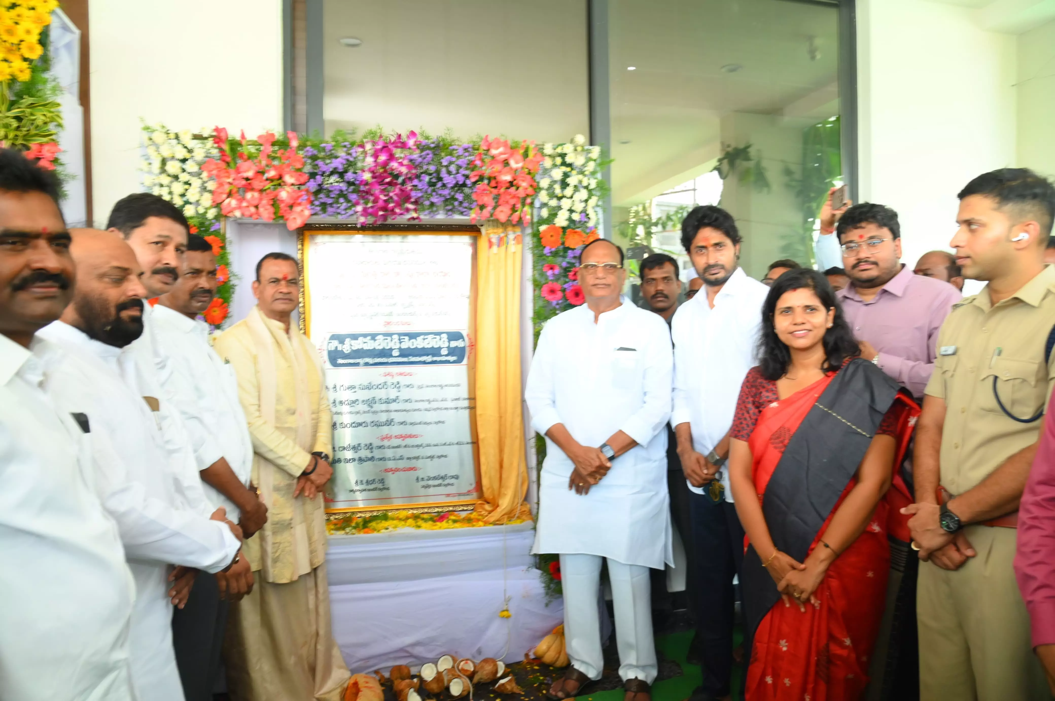 Double-Decker Elevated Corridor From LB Nagar To Pedda Amberpet Soon: Komatireddy