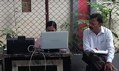 Evicted Hyderabad Typists Return to Work, Seek Shelter