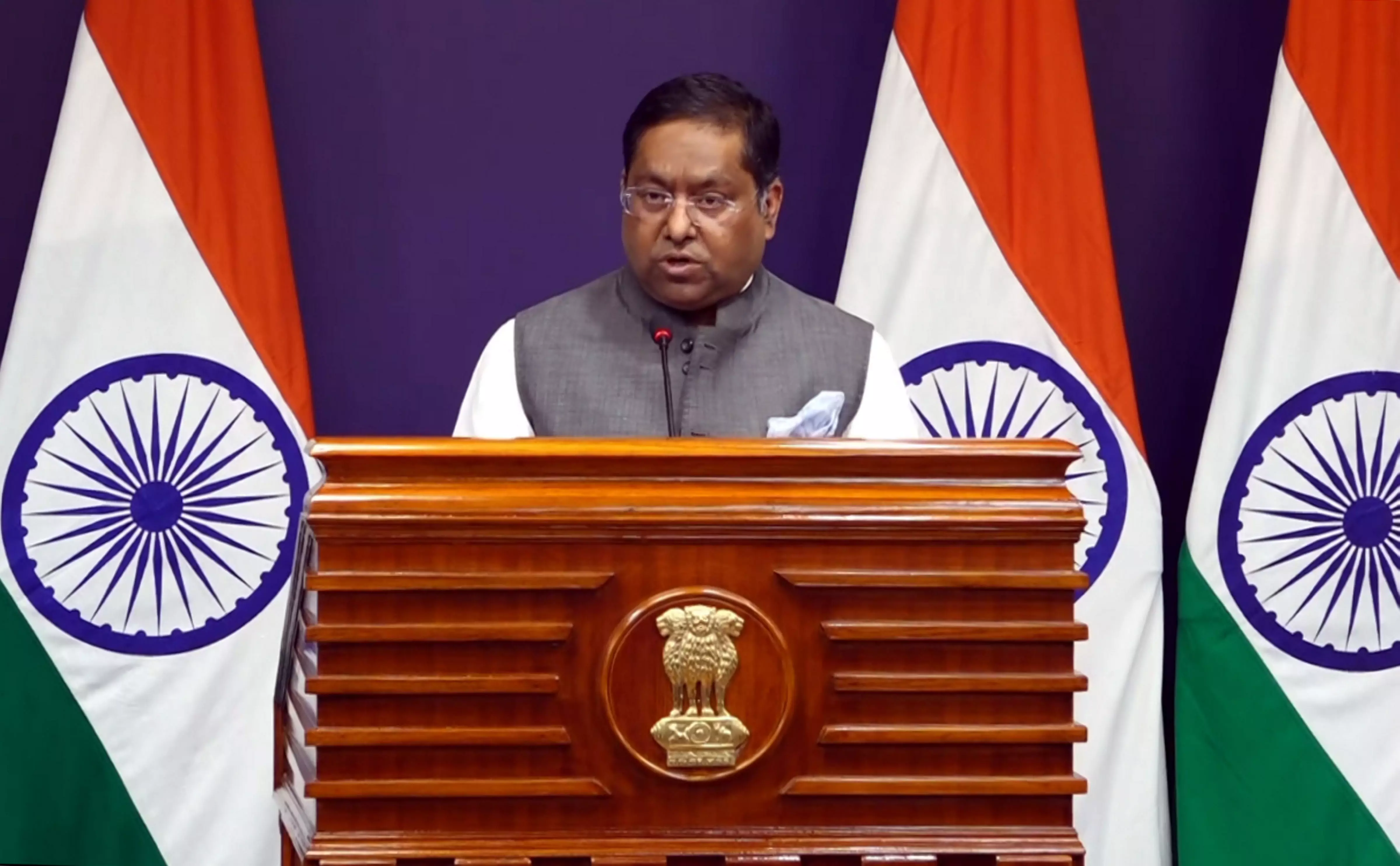 India Hits Back at Trump Tariff Threat Over Russian Oil Trade