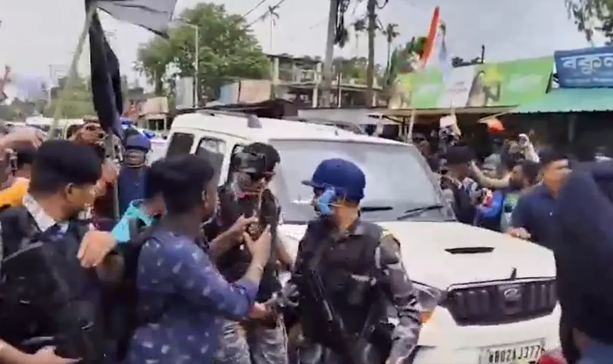 Suvendu Adhikari’s Convoy Attacked In Coochbehar Suvendu Adhikari’s Convoy Attacked In Coochbehar