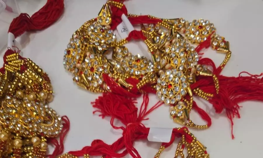 Peddapalli Emerges As Rakhi Manufacturing Hub