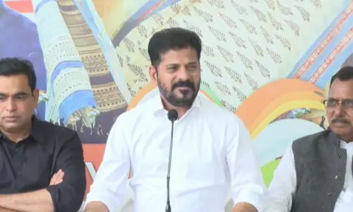 Congress to Stage Dharna in Delhi for BC Bill Nod