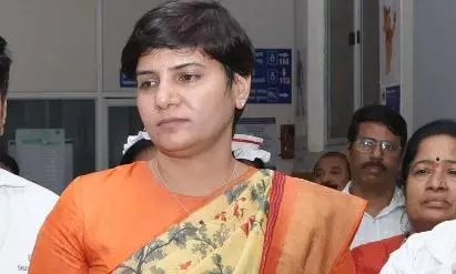 Hyderabad Collector Calls for Action Against Quacks Administering Allopathic Treatment