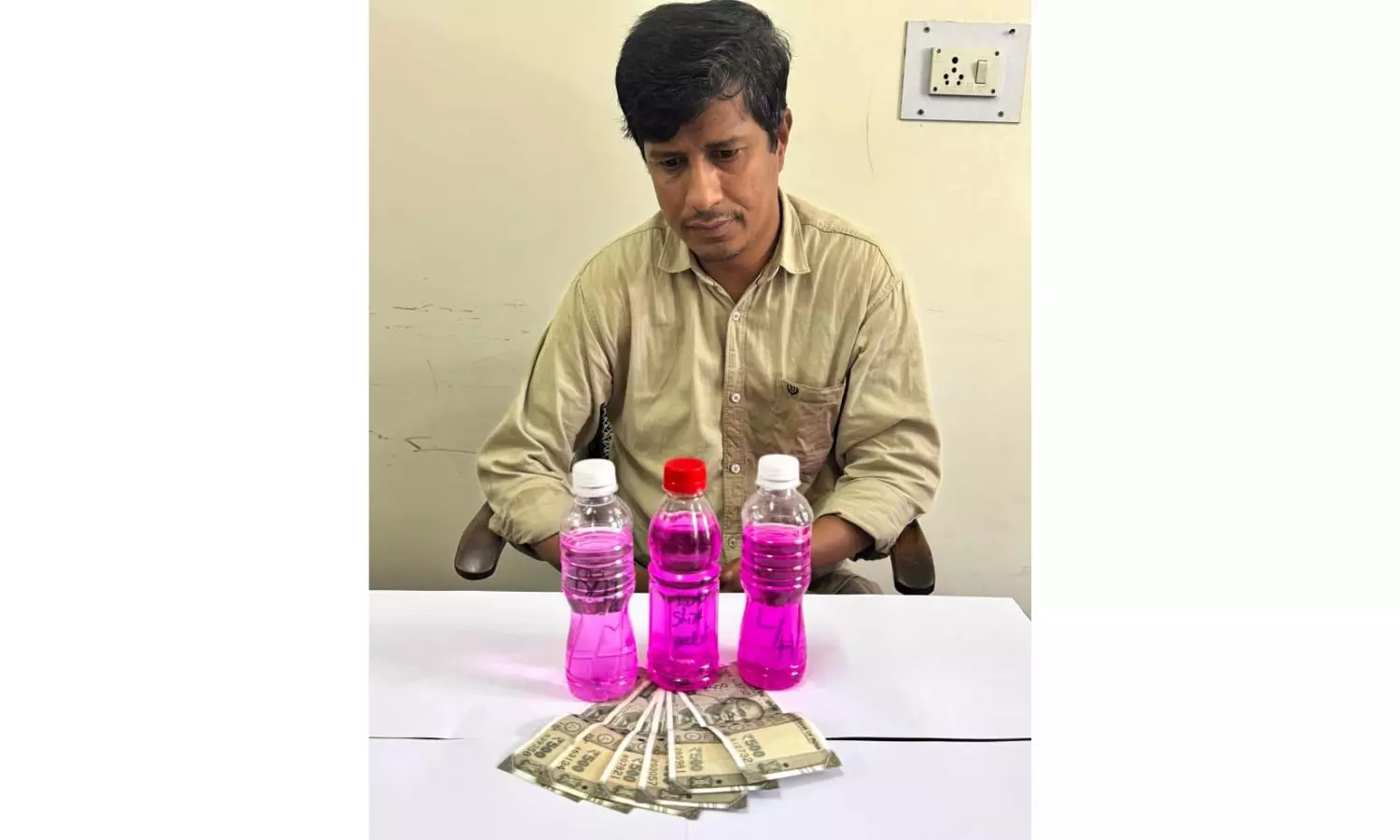 Mahabubnagar Irrigation AEE Held In Rs.3,000 Bribe Case