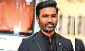 Are Dhanush and Mrunal dating?