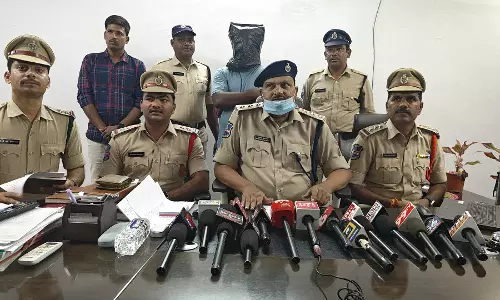 Police Arrest Aarogyasri Refund Scamster