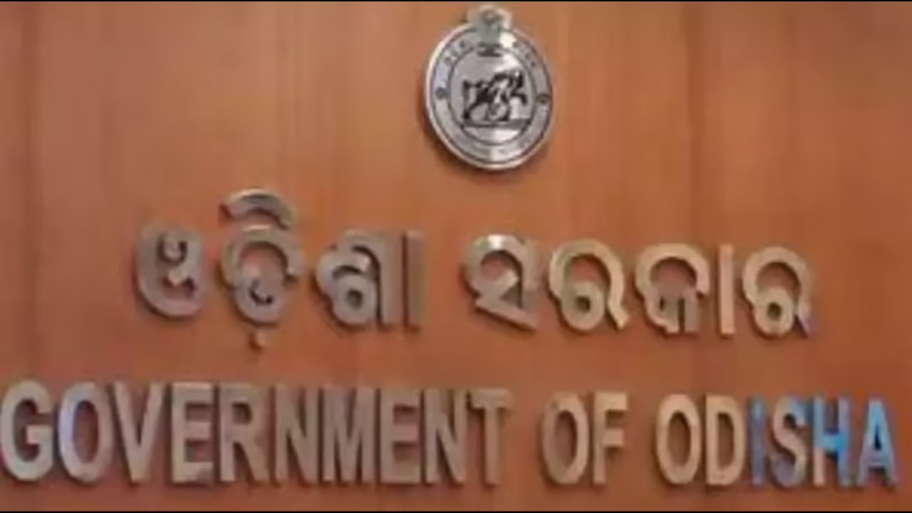 Odisha Mandates Saffron Color for Government Buildings
