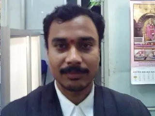 Advocate Collapses in Telangana HC, Dies