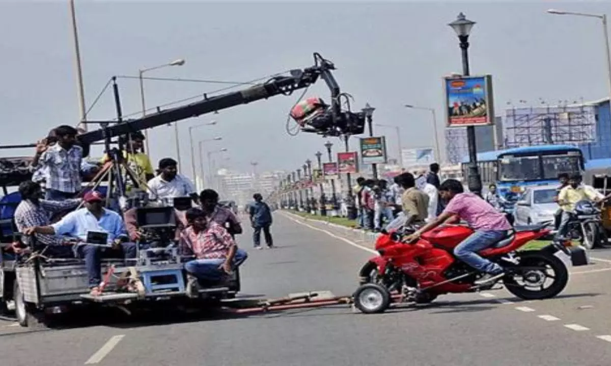 Tollywood Heads Towards A Solution To Wage Row, Says Panel Member