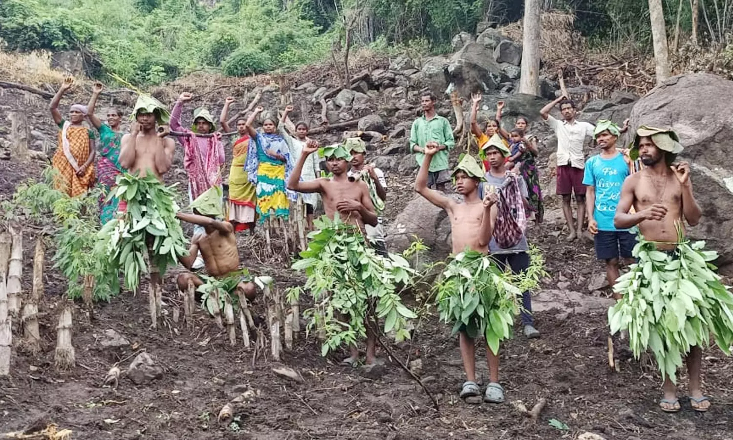 Adivasi Take Out Doli Yatra On Eve Of World Indigenous Peoples’ Day