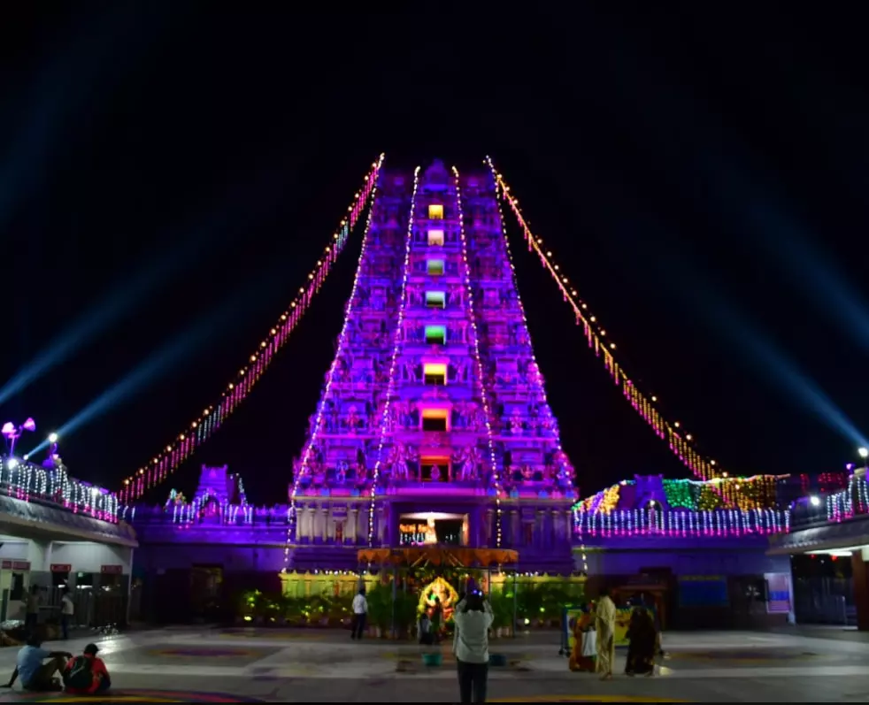 Durga Temple Swarmed By Devotees For Varalakshmi Vratam Durga Temple Swarmed By Devotees For Varalakshmi Vratam